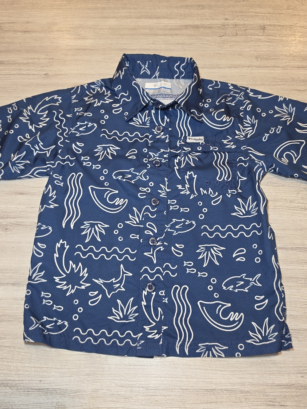 Columbia Short Sleeve Button Up Shirt Toddlers Blue Size Boys Size 2T A4